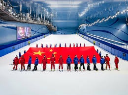 2016 夺冠功臣：查普曼（Aroldis Chapman）在世界大赛 G5、G6、G7 的疯狂投球助小熊续命