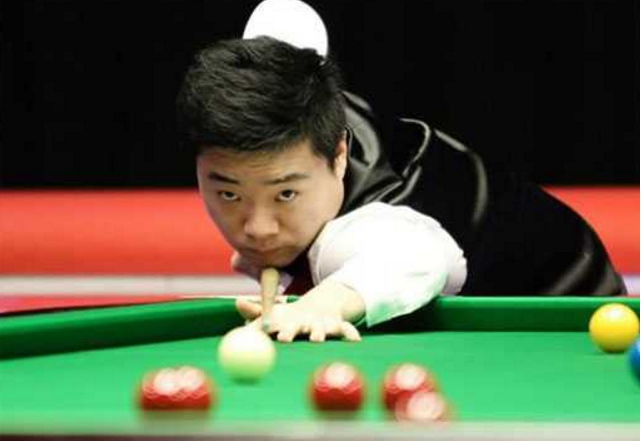 盈莹的发球 盈莹的发球